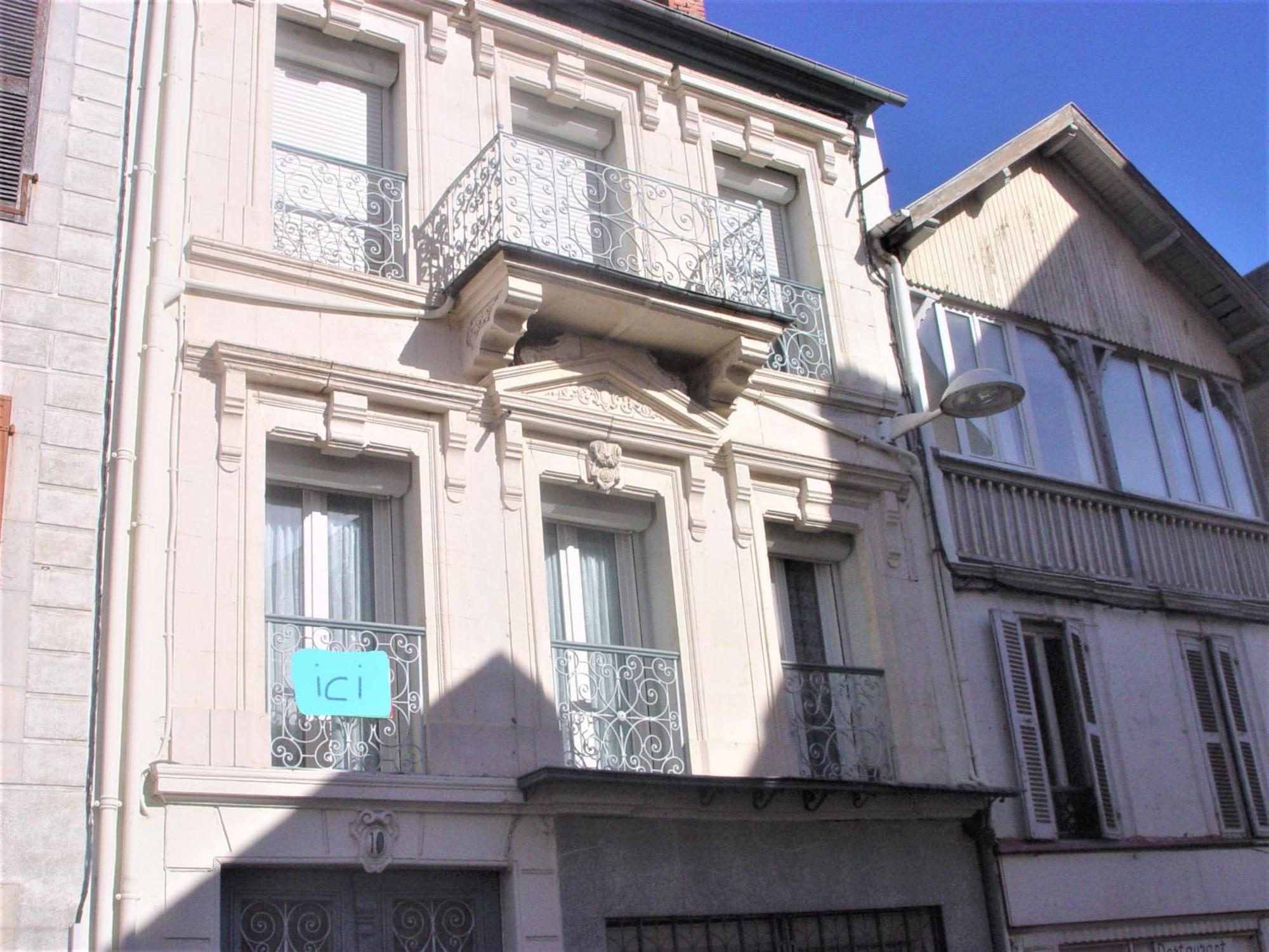 Joli T2 Bagneres De Bigorre Centre Bagnères-de-Bigorre Exterior foto